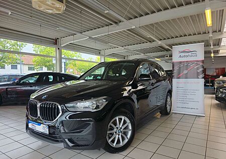 BMW X1 sDrive18d Advantage Navigation Automatik