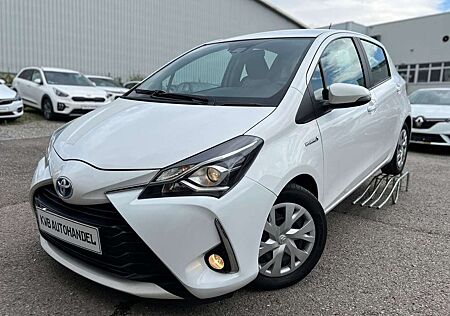 Toyota Yaris Hybrid Business, Navi, Fernlichtassistent