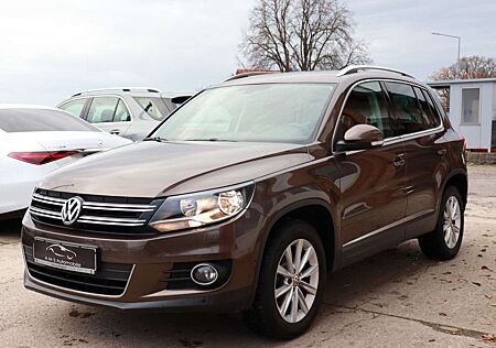 VW Tiguan Volkswagen 2.0 TDI Sport & Style BMT 4Motion Navi