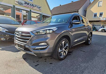 Hyundai Tucson 1.6 T-GDI Premium 4WD LED+NAVI+AHK+LEDER