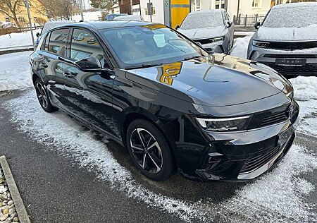 Opel Astra GS SitzLenkradheizu Rückfkamera Anhängerkup
