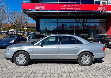 Audi A8 3.7 tiptronic - 2.Hd.- Serviceheft-Bose