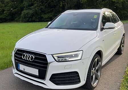 Audi Q3 2.0 TDI quattro S tronic sport