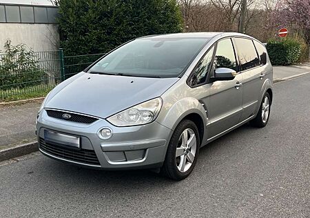 Ford S-Max 2.0 TDCi 7 Sitz