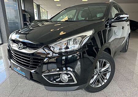 Hyundai ix35 1.7 CRDi Trend blue Pano Kamera Navi AHK