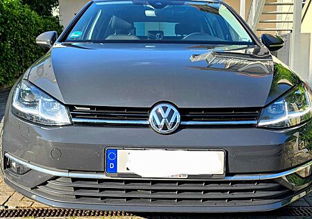VW Golf Variant Volkswagen Golf VII Variant 1.4 TSI BlueMotion Technology DSG