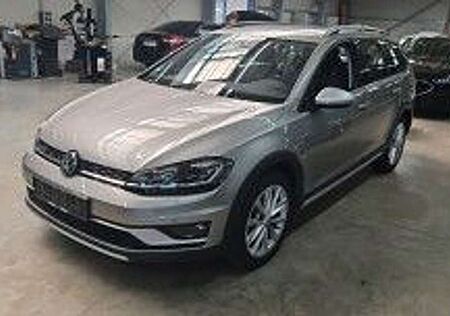 VW Golf Volkswagen VII Alltrack 2.0 TDI 4M DSG*ACC*1-HAND*MEGA
