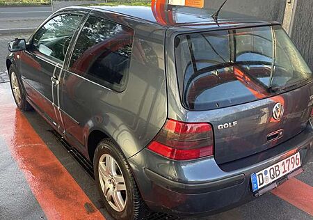 VW Golf Volkswagen 1.9 TDI Special TÜV 01/26
