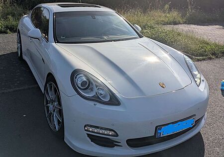 Porsche Panamera S PDK