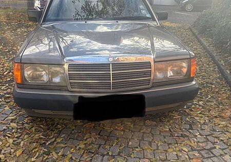 Mercedes-Benz 190 D
