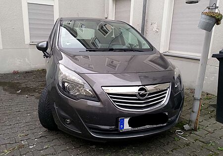 Opel Meriva 1.7 CDTI Automatik Edition