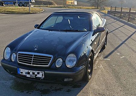 Mercedes-Benz CLK 320 Cabrio Elegance