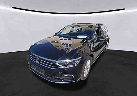 VW Passat Variant Volkswagen GTE 1.4 TSI DSG AHK-klappbar Navi Leder Digitales