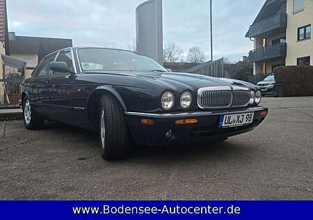 Jaguar XJ Sovereign 4.0 Lang Zylinderkopf Schaden