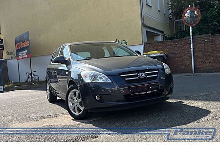 Kia Cee'd Ceed / 1.6 EX*SchiebeD*SHZ*Klima*Teilleder*PDC*