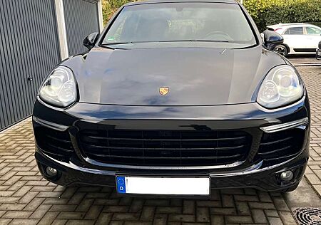 Porsche Cayenne 3.0 Diesel Facelift Leder Panoramadach 21 Zoll