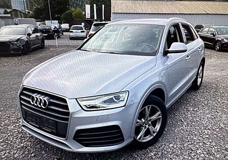 Audi Q3 sport/Navi/Bi-Xenon/AHK/SHZ/Tempomat/
