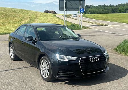 Audi A4 Lim. quattro basis