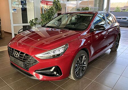 Hyundai i30 Edition 30+ LED Navi R.Cam SHZ PDC DAB+