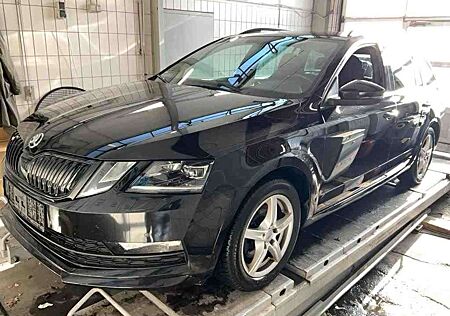 Skoda Octavia Combi 2.0TDI DSG*SPORT*LED*NAVI*17-ZOLL
