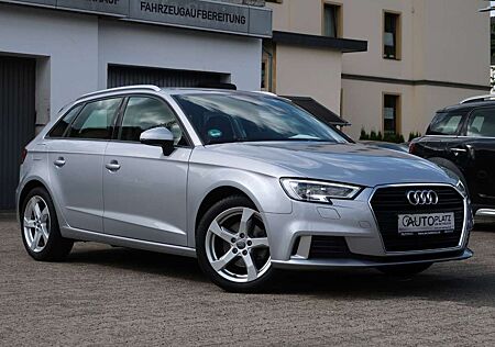 Audi A3 Sportback 30TFSI sport *LEDER *BI-XENON *NAVI