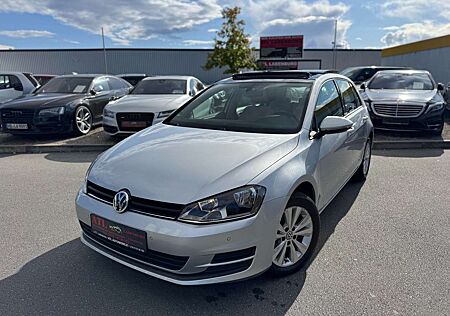 VW Golf Volkswagen Comfortline BMT 26TKM Panorama