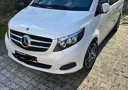 Mercedes-Benz V 220 d lang 7G-TRONIC Exclusive