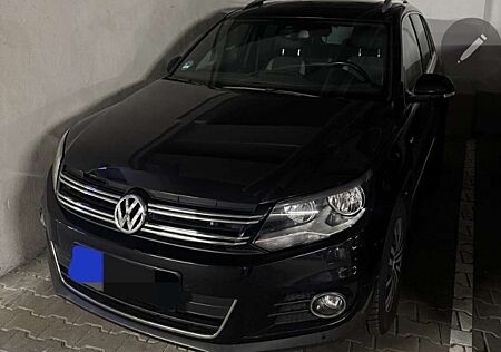 VW Tiguan Volkswagen Sport & Style BMT