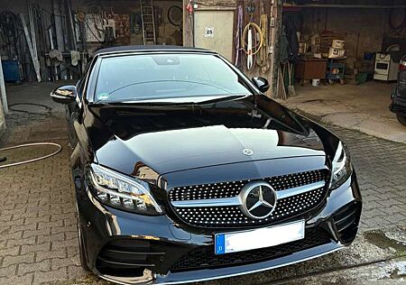 Mercedes-Benz C 200 Cabrio 9G-TRONIC AMG Line