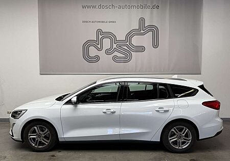 Ford Focus Cool & Connect /NAVI/LED/ALU/KLIMA