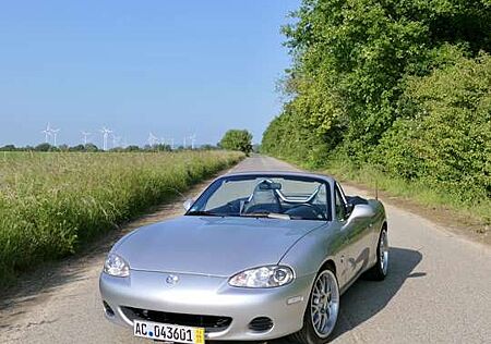 Mazda MX-5 MX 5 NBFL 1.9i 16V