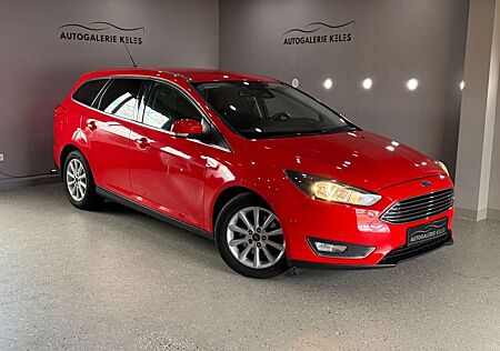 Ford Focus Turnier Titanium Autom. SPUR*TOT*KESSY*NAV