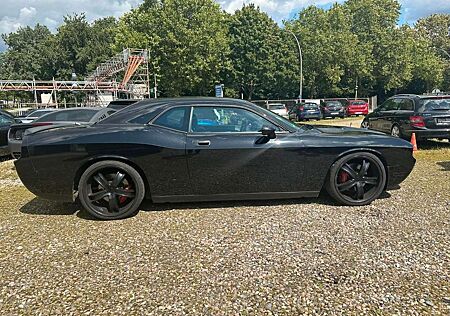 Dodge Challenger SRT 22" 295 Sportauspuff, 520 PS top