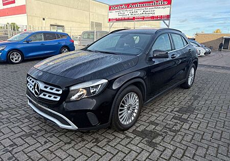 Mercedes-Benz GLA 200 GLA CDI / dm,4Matic,Navi