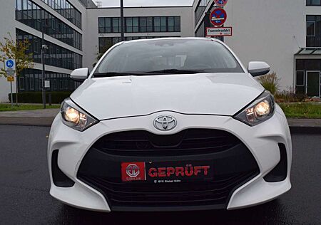 Toyota Yaris Comfort, Klima, R-Kamera, El.-Fenster