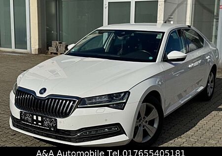 Skoda Superb 2.0TDI Lim. Style DSG Automatik Leder