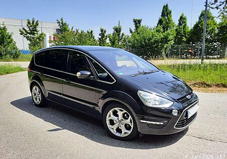Ford S-Max 2.2 TDCi DPF Titanium