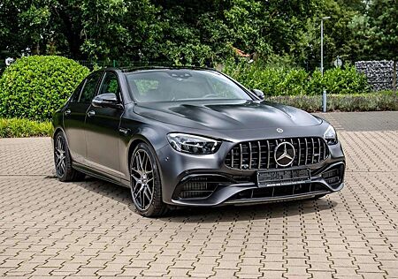 Mercedes-Benz E 63 AMG E 63 S AMG 4Matic+ Final Edition (213.089)