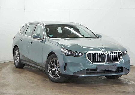 BMW 520 d xDrive NAVI KAM LED 4xSHZ S-SITZ 1HD