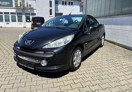 Peugeot 207 CC 1.6 16V VTi 120 Sport - 8fach bereift