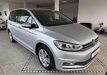VW Touran Volkswagen BMT 1.6 TDI 1.HAND LED TOP