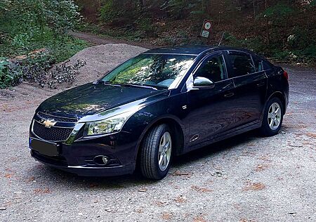 Chevrolet Cruze 1.8 LS