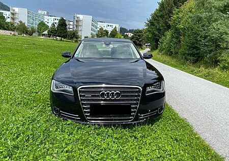 Audi A8 4.2 TDI DPF quattro tiptronic