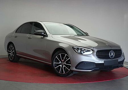 Mercedes-Benz E 220 d 9G-Tronic Avantgarde Navi/Leder/Temp/Kam