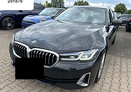 BMW 530 d T xDr Luxury DRIVING PRO/LASER/HUD/360°KAM