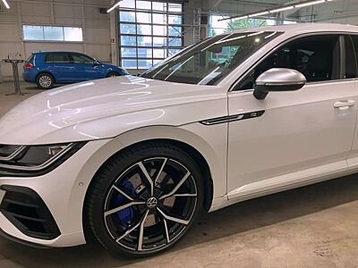Volkswagen Arteon R 4Motion