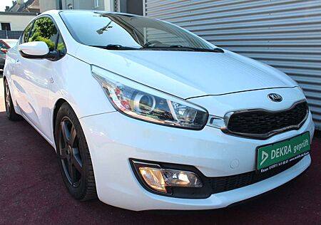Kia Cee'd Ceed / COUPE EDITION 7 KLIMA SPORTFAHRWERK 2.Hd