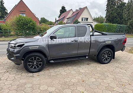 Toyota Hilux 2.8 Extra Cab Invincible*Bügel+Rollo+360°