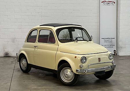 Fiat 500 Lusso mit Faltdach