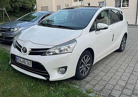Toyota Verso 1.6 - 7, sitzer TÜV bis 06.2027